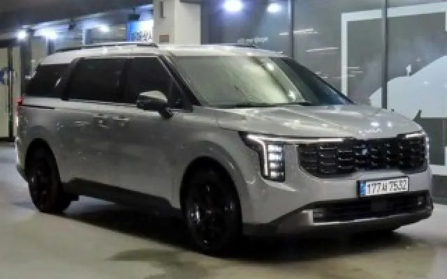 카니발 중고차 더 뉴 카니발 4세대 가솔린 7인승 그래비티 매물 사진 7 - 2025/04 31,650km